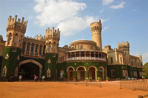 Top 10 Tourist Places to Visit in Bengaluru .